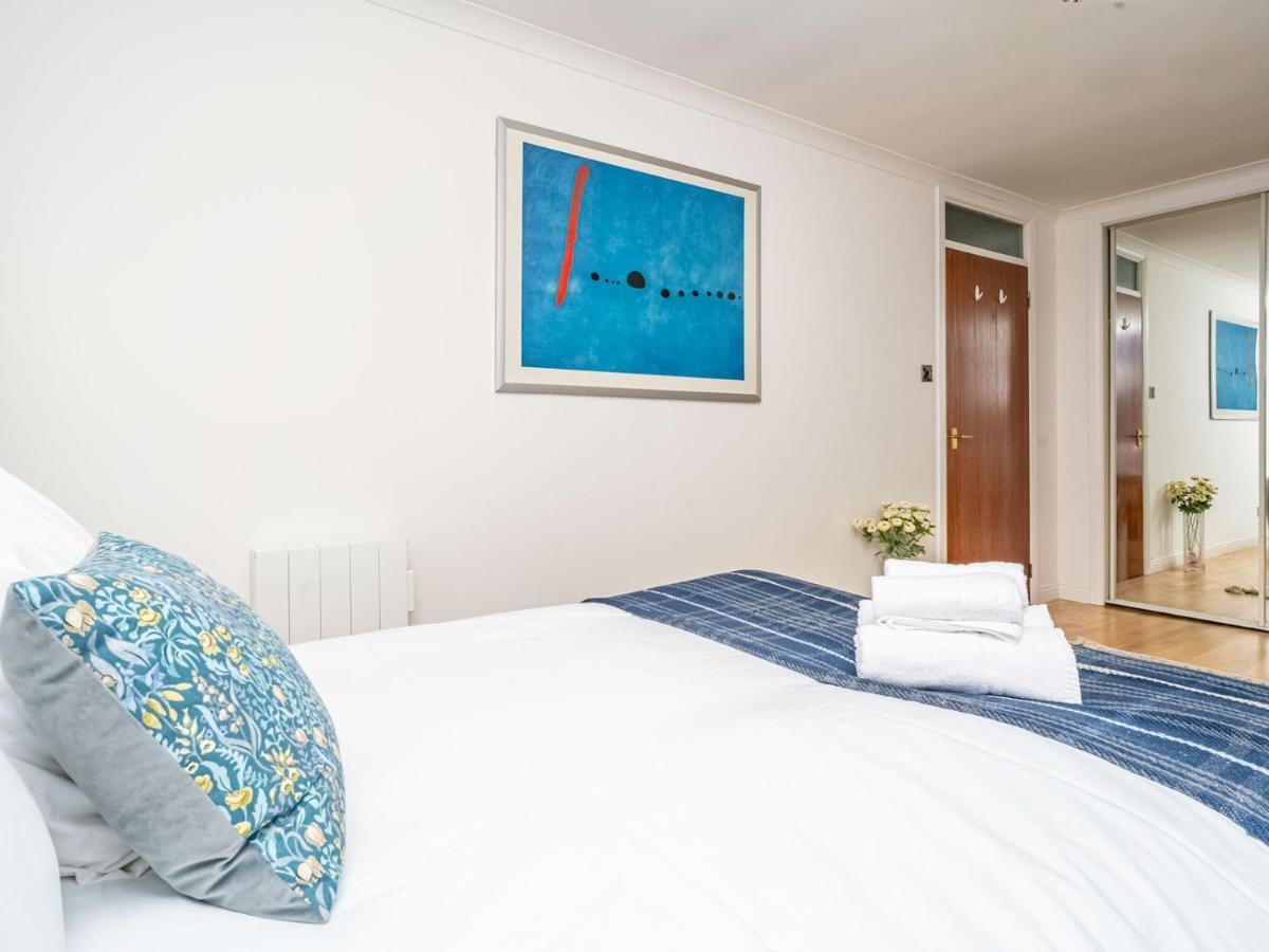 Pass The Keys Stunning Flat With Sea View And Parking Appartement EDI Buitenkant foto